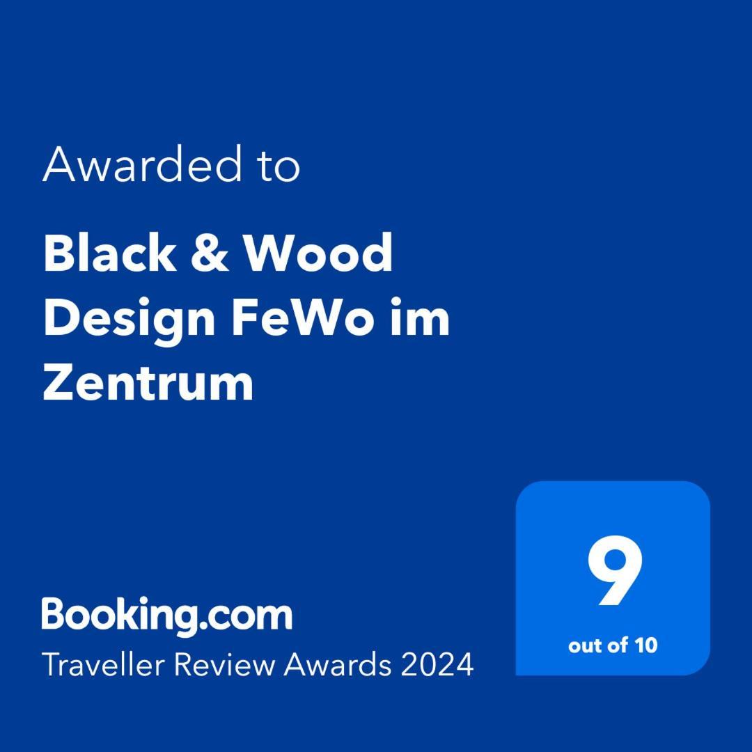 Apartment Black & Wood Design Im Zentrum Cottbus